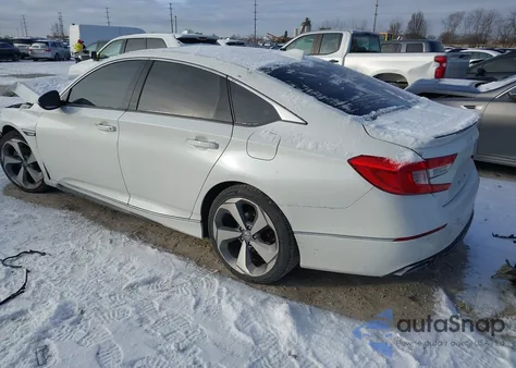 2018 Honda Accord Touring 2.0T from USA, damaged, VIN 1HGCV2F90JA031228